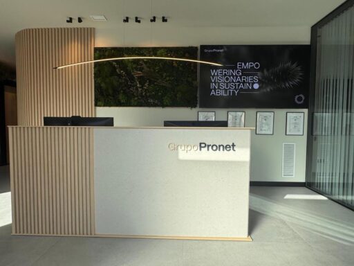 fotos oficina Recepcion | Compliance en gestión de residuos y energía | Economía circular y sostenibilidad